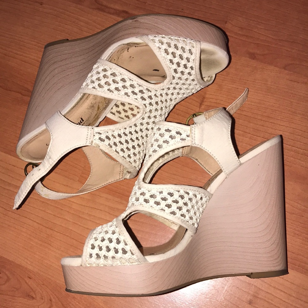 Lucky Brand Wedges with BOX